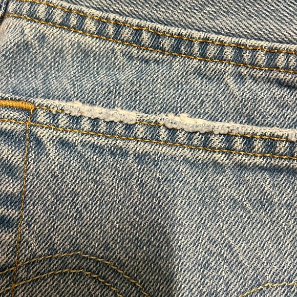 Vintage 501 Levi’s button fly denim shorts - Picture 6 of 7